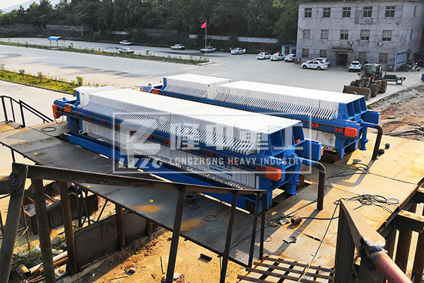 新型廂式壓濾機(jī)設(shè)備和普通壓濾機(jī)差距這么大，砂廠有必要了解一下