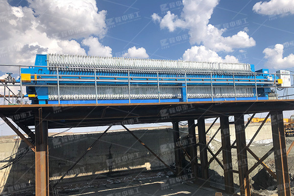 洗砂污泥脫水機(jī)多少錢一臺(tái)，為什么價(jià)格差異這么大？