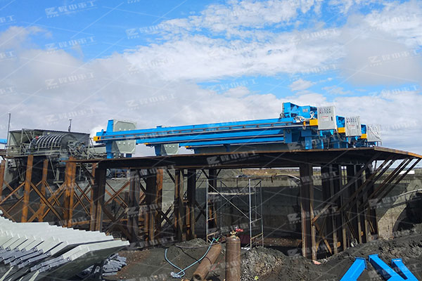 板式壓濾機(jī)與廂式壓濾機(jī)有什么不同，哪種使用效果更好？