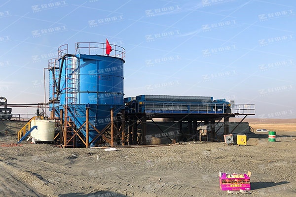 為什么別人的帶式壓濾機(jī)濾餅均勻，而你的不行，這就是原因