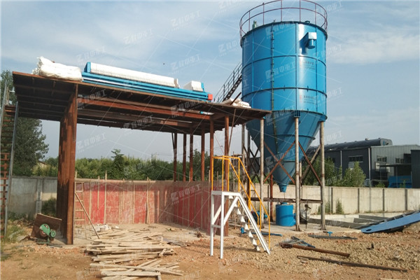 廂式隔膜壓濾機濾室為什么會出現(xiàn)泄漏？有什么解決辦法？